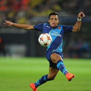 Alexis Sanchez: Arsenal Star in Action against Borussia Dortmund, UEFA Champions League 2014-15