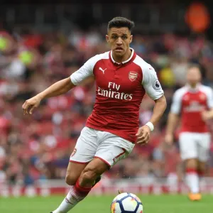 Alexis Sanchez: Arsenal's Dynamic Forward in Action against Brighton & Hove Albion, Premier League 2017-18 Alexis Sanchez: Arsenal's Dynamic Forward in Action against Brighton & Hove Albion, Premier League 2017-18