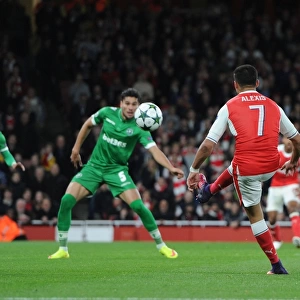 Alexis Sanchez Scores for Arsenal Against Ludogorets Razgrad in 2016-17 UEFA Champions League