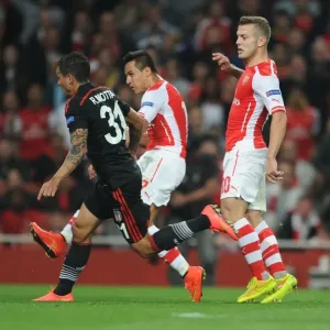 Alexis Sanchez Scores Dramatic Goal Against Ramon Motta in Arsenal's UEFA Champions League Showdown with Besiktas