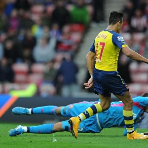 Alexis Sanchez Scores Stunning Chip Over Mannone in Sunderland vs Arsenal (2014/15)