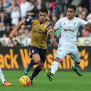 Alexis Sanchez Surges Past Kyle Naughton: Swansea City vs Arsenal (2015-16)