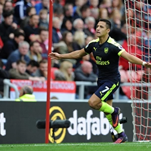 Alexis Sanchez's Brace: Arsenal Crush Sunderland in Premier League Showdown