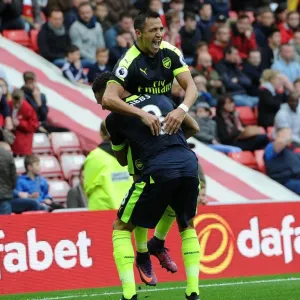 Alexis Sanchez's Brace: Arsenal's Impressive Victory Over Sunderland (2016-17)