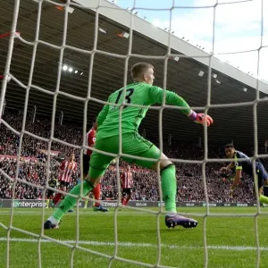 Alexis Sanchez's Dramatic Goal Past Lamine Kone and Jordan Pickford (Sunderland vs Arsenal, 2016-17)
