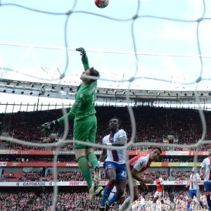 Alexis Sanchez's Dramatic Header: Arsenal's Comeback Win Against Crystal Palace (Hennessey, Souare) Alexis Sanchez's Dramatic Header: Arsenal's Comeback Win Against Crystal Palace (Hennessey, Souare)
