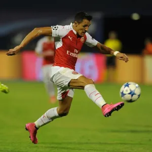 Season 2015-16 Prints: Dinamo Zagreb v Arsenal 2015-16