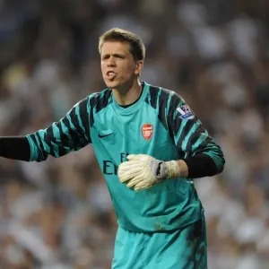 Three All: Wojciech Szczesny's Epic Duel - Arsenal vs. Tottenham Hotspur, 2011