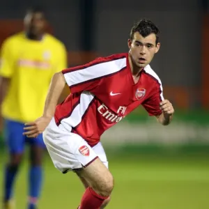 Amaury Bischoff in Action: Arsenal's Win Against Stoke City Reserves (3:2) Amaury Bischoff in Action: Arsenal's Win Against Stoke City Reserves (3:2)