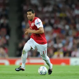 Andre Santos (Arsenal). Arsenal 2: 1 Olympiacos. UEFA Champions League. Group F