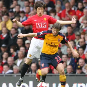 Andrey Arshavin (Arsenal) Ji-Sung Park (Man United) Andrey Arshavin (Arsenal) Ji-Sung Park (Man United)