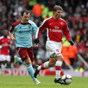 Andrey Arshavin (Arsenal) Robbie Blake (Burnley) Andrey Arshavin (Arsenal) Robbie Blake (Burnley)