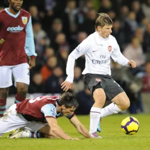 Andrey Arshavin (Arsenal) Stephen Jordan (Burnley). Burnley 1: 1 Arsenal Andrey Arshavin (Arsenal) Stephen Jordan (Burnley). Burnley 1: 1 Arsenal