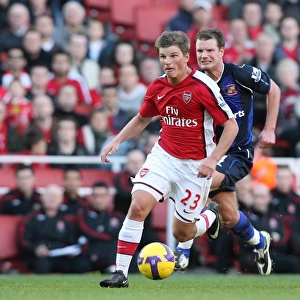Andrey Arshavin (Arsenal) Teemu Tainio (Sunderland)