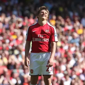 Andrey Arshavin's Brilliant Performance: Arsenal 2-0 Middlesbrough, Barclays Premier League, Emirates Stadium (April 26, 2009) Andrey Arshavin's Brilliant Performance: Arsenal 2-0 Middlesbrough, Barclays Premier League, Emirates Stadium (April 26, 2009)