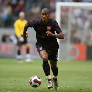 Armand Traore's Debut Shines: Arsenal's Victory Over Lazio at Amsterdam ArenA (2007) Armand Traore's Debut Shines: Arsenal's Victory Over Lazio at Amsterdam ArenA (2007)