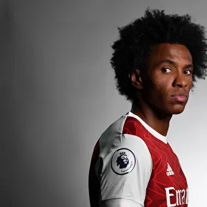 Arsenal 2020-21: Willian's Arrival at First Team Photocall