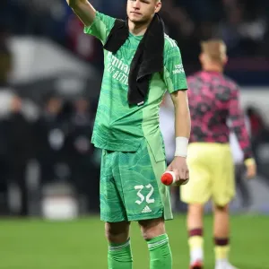 Arsenal Advance in Carabao Cup: Aaron Ramsdale Celebrates Win Against West Bromwich Albion Arsenal Advance in Carabao Cup: Aaron Ramsdale Celebrates Win Against West Bromwich Albion