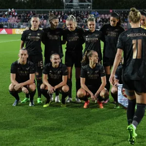 Arsenal and Ajax Women's Teams Unite Before UCL Showdown in Amsterdam Arsenal and Ajax Women's Teams Unite Before UCL Showdown in Amsterdam