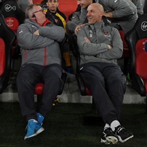 Arsenal Assistants Discuss Strategy with Martinez during Southampton FA Cup Clash