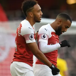 Arsenal: Aubameyang and Lacazette Celebrate First Goal vs Burnley (2018-19)