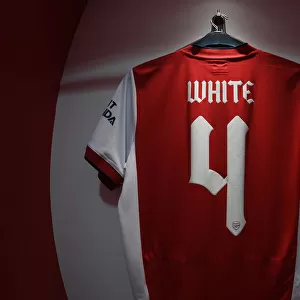 Arsenal: Ben White's Shirt in the Changing Room Before Arsenal vs Leeds United - Carabao Cup 2021-22