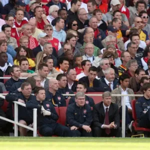 The Arsenal Bench Print - Emirates Stadium 2009