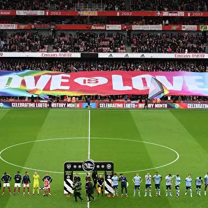 Arsenal and Brentford Players Unite Before Premier League Clash at Emirates Stadium