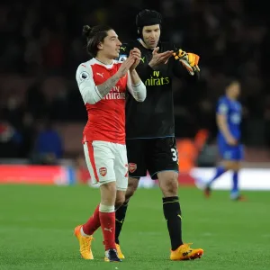 Arsenal: Cech and Bellerin Celebrate Victory Over Leicester City Arsenal: Cech and Bellerin Celebrate Victory Over Leicester City