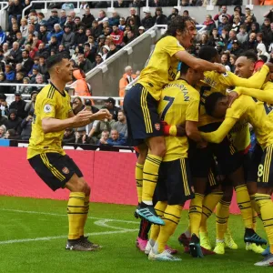 Arsenal Celebrate Aubameyang's Goal Against Newcastle United - Premier League 2019-20 Arsenal Celebrate Aubameyang's Goal Against Newcastle United - Premier League 2019-20