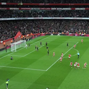 Arsenal Celebrate Ben White's Goal in Premier League 2022-23 vs AFC Bournemouth Arsenal Celebrate Ben White's Goal in Premier League 2022-23 vs AFC Bournemouth