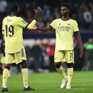 Arsenal Celebrate Carabao Cup Victory Over West Bromwich Albion: Saka and Pepe Arsenal Celebrate Carabao Cup Victory Over West Bromwich Albion: Saka and Pepe