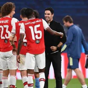 Arsenal Celebrate FA Cup Semi-Final Victory Over Manchester City