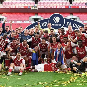 Arsenal Celebrate FA Cup Victory Over Chelsea in Empty Wembley Stadium (2020)