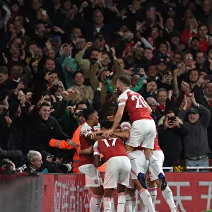 Arsenal Celebrate Third Goal Against Leicester City (2018-19)