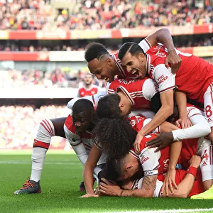 Arsenal Celebrate: Luiz, Pepe, Aubameyang, Xhaka, Ceballos
