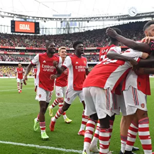 Arsenal Celebrate: Pierre-Emerick Aubameyang's Goal vs Norwich City (2021-22)