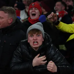 Arsenal Celebrate Second Goal vs. Wolverhampton Wanderers, Premier League 2021-22