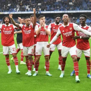 Arsenal Celebrate Victory Over Chelsea in Premier League Clash (2022-23)