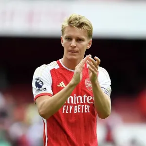 Arsenal Celebrate Victory Over Nottingham Forest in 2023-24 Premier League Arsenal Celebrate Victory Over Nottingham Forest in 2023-24 Premier League