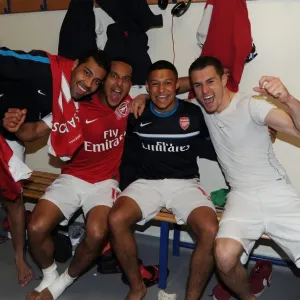 Arsenal Celebrate Victory: Walcott, Oxlade-Chamberlain, Ramsey, and Santos Rejoice After West Bromwich Albion Win Arsenal Celebrate Victory: Walcott, Oxlade-Chamberlain, Ramsey, and Santos Rejoice After West Bromwich Albion Win