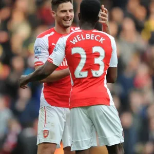 Arsenal Celebrate Victory Over West Ham United in the Premier League