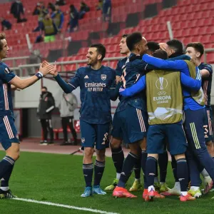 Arsenal Celebrates Double Lead Over Olympiacos in Europa League: Luiz and Ceballos Score in Empty Karaiskakis Stadium