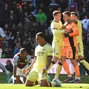 Arsenal Celebrates Hard-Fought Victory Over Aston Villa in Premier League