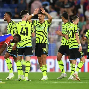 Arsenal Celebrates Premier League Win: Jakub Kiwior and Declan Rice Embrace in Triumph over Crystal Palace Arsenal Celebrates Premier League Win: Jakub Kiwior and Declan Rice Embrace in Triumph over Crystal Palace