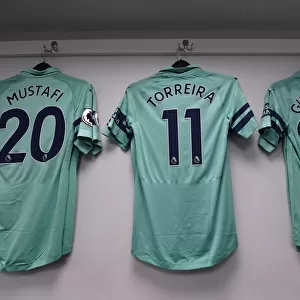 Arsenal Changing Room: Gearing Up for the Crystal Palace Showdown (2018-19)