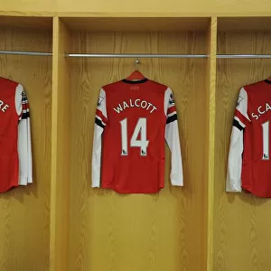 Arsenal Changing Room: Jack Wilshere, Theo Walcott, and Santi Cazorla Before Arsenal vs. Aston Villa (2012-13)