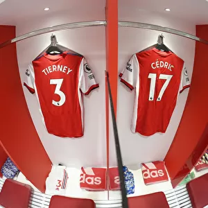 Arsenal Changing Room: Kieran Tierney and Cedric's Shirts Before Arsenal vs. Liverpool (2021-22)