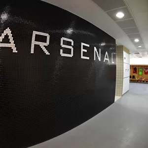 Arsenal Changing Room: Pre-Match Preparation vs. Burnley (2019)
