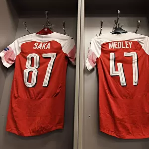 Arsenal Changing Room: Preparing for FC Vorskla Poltava (2018-19) - Europa League Shirts Hang in Readiness